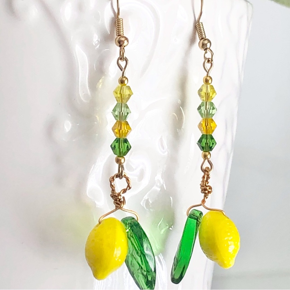 New Handmade Playful Glass Lemon Drop Citrus Fruit Yellow and Green Earrings - Picture 11 of 11